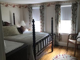 The Monadnock Inn - 2