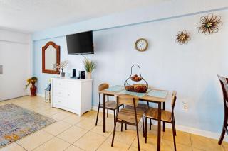 Daytona Dreamin' Unit 320 - Daytona Beach - 3