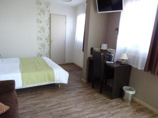Logis Hotel des Portes de Meuse - 8