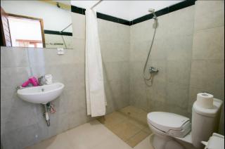 Canggu Ocean House/Pink. By walk to the beach! - Canggu - 2