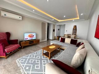 Abilia Suite - À Proximité de l'Aéroport - Confort et Élégance - La Soukra - 0