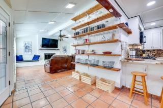 San Antonio Home Private Pool and Covered Patio - 6