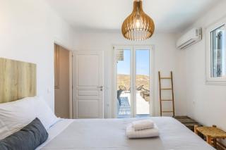 Sea Rock & Sky Private Mykonos Residence - Merchia Beach - 4