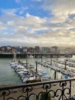 Duchesse de Berry - Vue sur port - Dieppe - 1