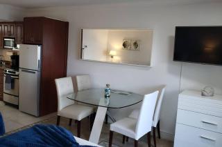 Beachfront Apartment in Sunny Isles Beach! - 7