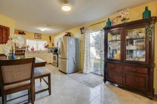 Spacious McAllen Rental Home with Private Backyard! - McAllen - 1