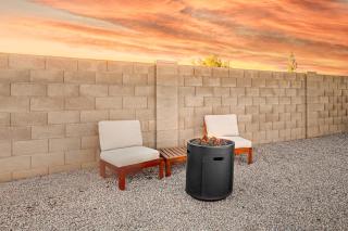 The Golden Rose - Leisure World - 8
