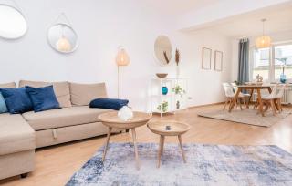 Center Terrace Dream Apartment - 9