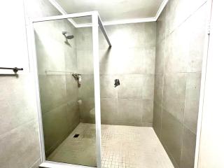Scenic Modern apartment in Century Ciity - Kaapstad - 4
