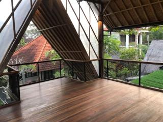 De, dalam secret nature - Ubud - 1