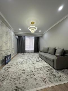 2-room Ak-Maral apart. near the International University of Kyrgyzstan - 2