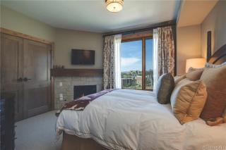 Edgemont 2300 - Luxury Ski-in Ski-out Condo! - 5