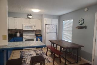 Beautiful Views And Just Steps To The Beach - #38 Sleeps 7 - 6