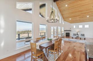 Mountain and Lake View Rexford Estate on 28 Acres! - Rexford - 5