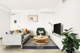 Modern 2BD in Trendy Inner West - Sydney - 2