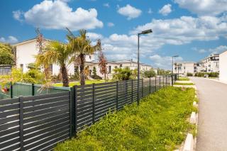 King Size Bed - Free Private Parking - Garden & Terrace - 14min from DisneyLand - Ferrières-en-Brie - 0