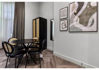 Charming 1BR Oasis in the Heart of Clapton Common - London - 4