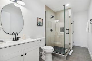 Newly Remodeled Studio Minutes from Old Town - Scottsdale - 2
