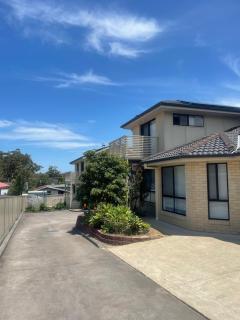 2 SeaShells - Ulladulla - 9