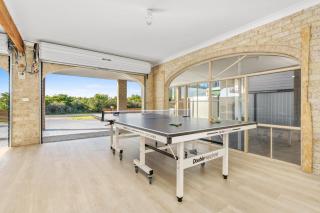 Callala Beach Walk - Beachfront with Fireplace - 1