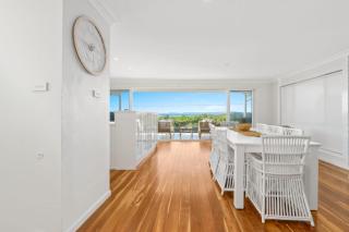 Callala Beach Walk - Beachfront with Fireplace - 5