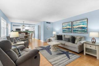 BEACHSIDE & Las Olas Getaway With Pool - Fort Lauderdale - 0