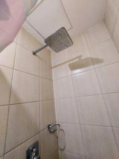 Budget Family Room w FREE pool access in Manila - Manila - 2