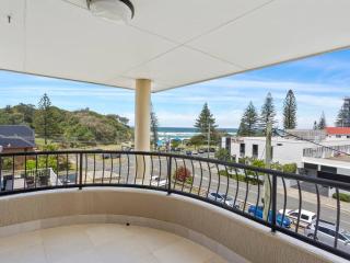 Miami Beach House - Hosted by Burleigh Letting - 9