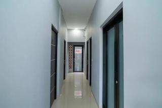 RedDoorz near Sindu Kusuma Edupark 3 - 7