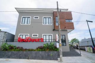 RedDoorz near Sindu Kusuma Edupark 3 - 6