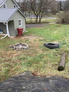 Farmhouse with game room, fire pit and creek - 3