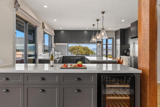 Lake View Retreat - Jindabyne - 1