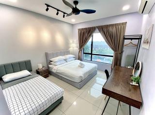 PoolView Waterpark 300Mbps Ipoh Homestay Manhattan Condo 4-7pax 3bedroom Station 18 pengkalan - Ipoh - 1
