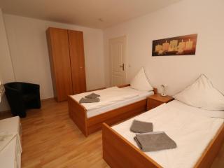 Apartment in Essen with terrace - Essen - 3