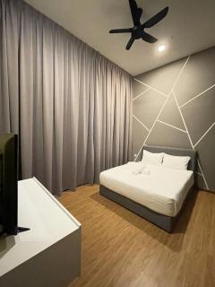 Penang Georgetown KT Home for 8 pax - George Town - 4