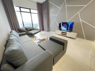 Penang Georgetown KT Home for 8 pax - George Town - 9