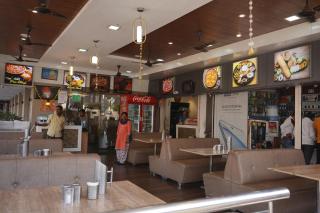 Shree Sai Vishwa Hotel - 4