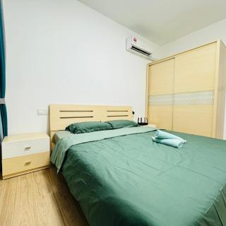 Ataraxia 2B1R 4pax Condo Forest City 3A-3202 - 3