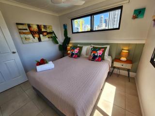 Broadbeach, Stylish Apartment Close To everything - 7