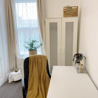 Monk's Lodge Private En-suite Room CV1 - 1