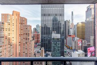 Midtown 2br w doorman nr theater district NYC-1349 - New York - 6