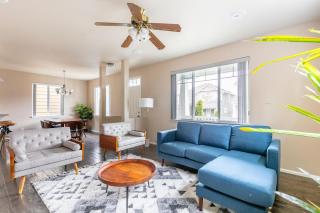 Issaquah 4br w workspace backyard nr dining SEA-676 - 8