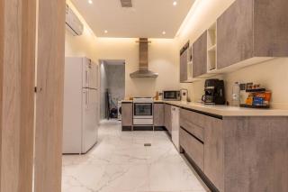 Amber Hospitality - Al Qairawan - 2