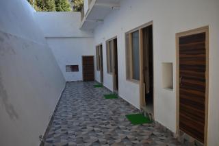 Chopta House Hotel and Restaurant - 3