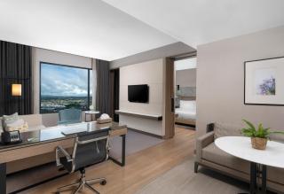 Holiday Inn & Suites Rayong City Centre by IHG - Rayong - 1