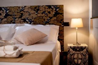 (Aquarium) Elegant Two-Level Apartment with In-Room Tub - Genova - 7