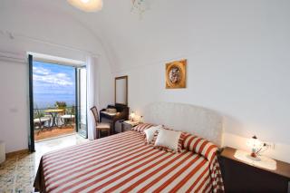 La Corte Dei Fiori - 4