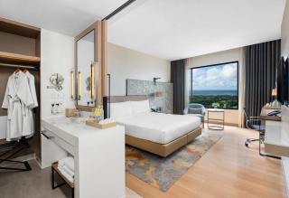 Holiday Inn & Suites Rayong City Centre by IHG - Rayong - 3