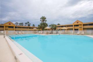 Days Inn by Wyndham Ocala North - Ocala - 5
