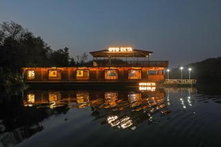 Ekta Houseboat by CheckIn, Statue of Unity Kevadia - 8